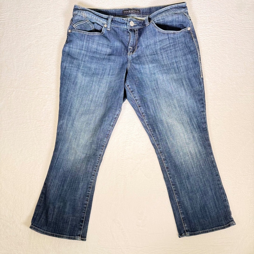 Rock & Republic Kendall Bootcut Jeans‎ Medium Wash Blue Size 16W R260760